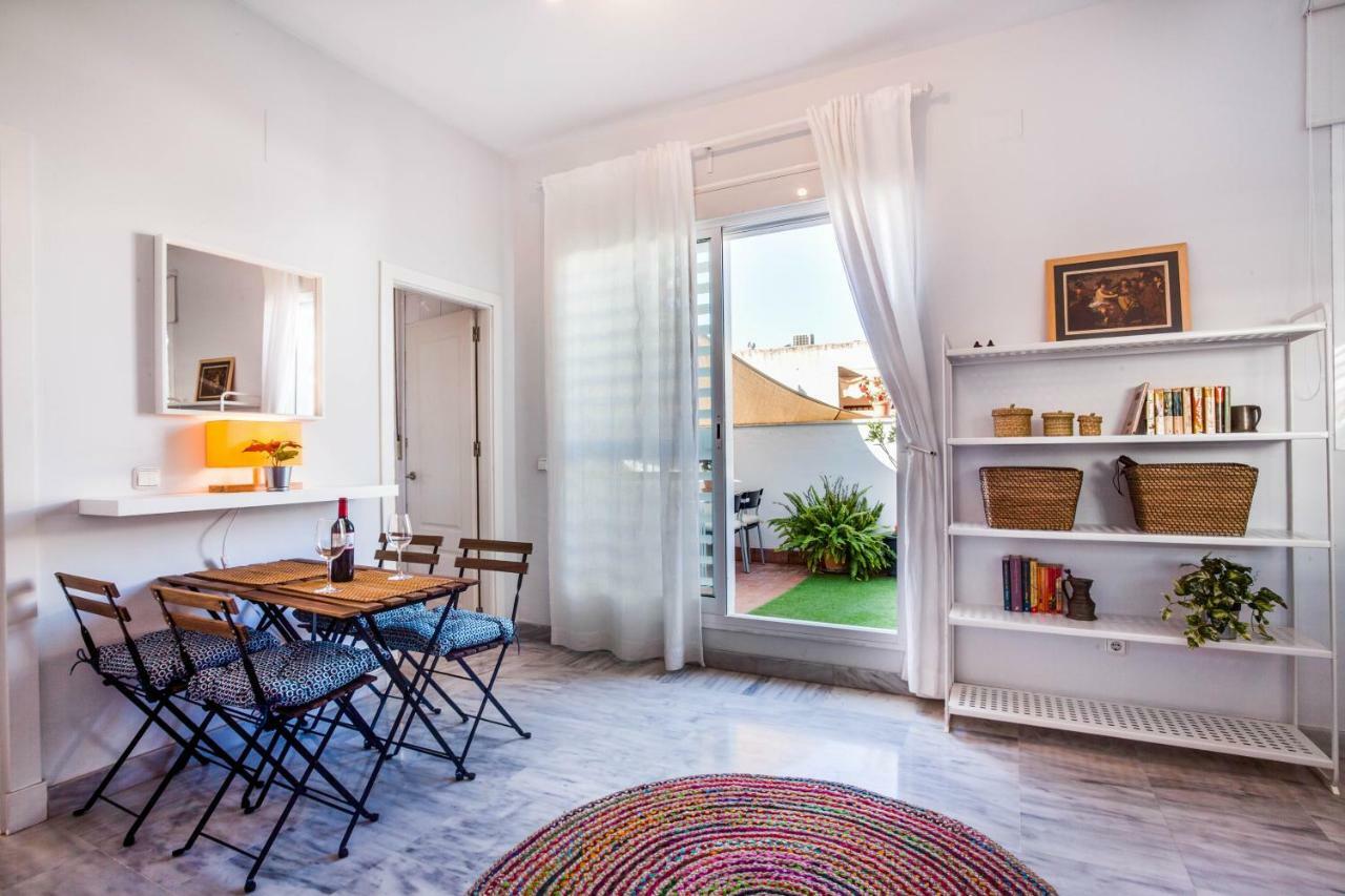 Encantador Atico Con Terraza Seville Exterior photo